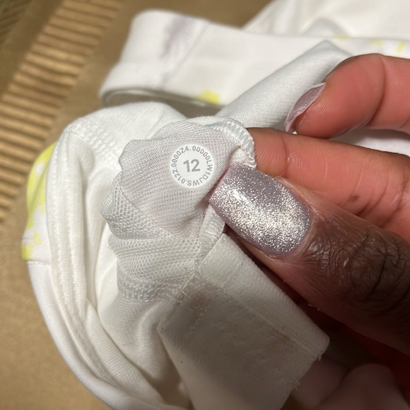 EUC Lululemon Invigorate/Wunder Train Training Tank Top - Picture 5 of 7